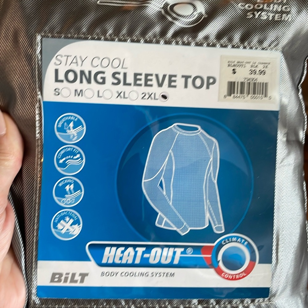 Mens Heat Out stay cool top